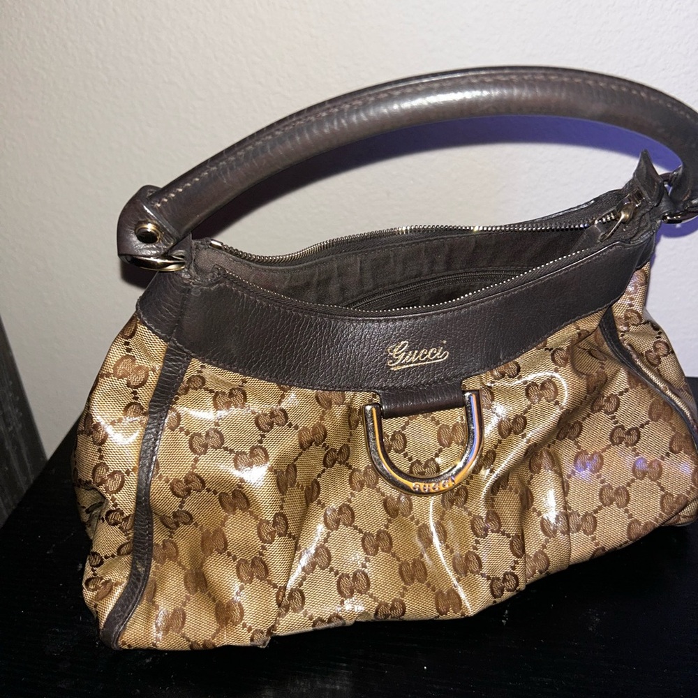 Gucci Signature Brown Shoulder Bag/ Wallet